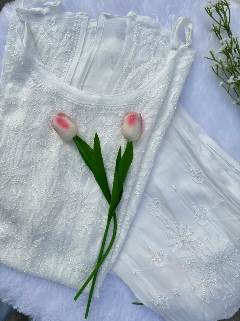 The Pearl Alaya hand-embroidered piece